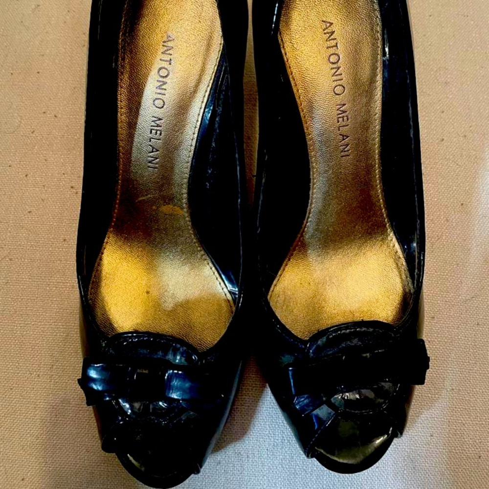 Antonio Melani open toe leopard heels 7m